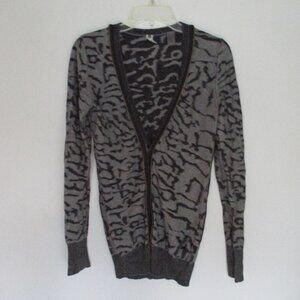 BKE Long Sweater Black and Gray size Medium